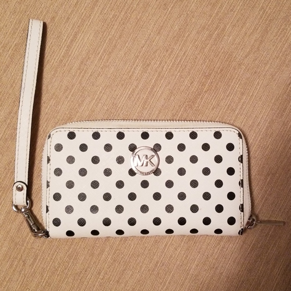 Michael Kors wallet/wristlet